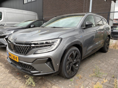 Renault Espace e-tech full hybrid 200 esprit alpine 7p. - pack around view camera / pack solid / panoramisch vast glazen dak / pack advanced driving assist§pack harman kardon premium sound