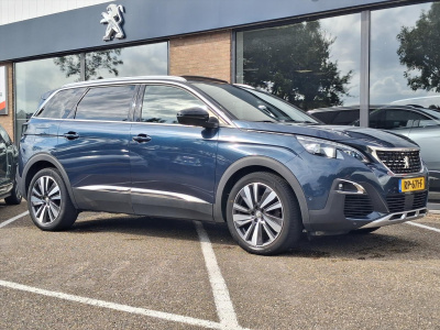 Peugeot 5008 1.2 pt 130pk s&s gt-line 7p navigatie | trekhaak | apple carplay & android auto | panoramisch schuifdak | elektrische kofferklep | keyless | p-hulp