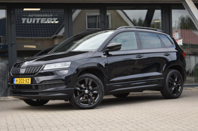 Skoda Karoq 1.5 tsi act sportline | trekhaak | camera | nap | virtual cockpit | apple carplay | android auto | dealer onderhouden