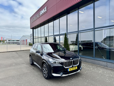 BMW X1 sdrive18i executive x-line m-sport pakket