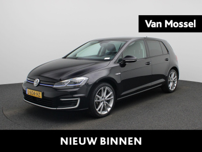 Volkswagen E-golf e-dition | automaat | lmv | navigatie | parkeer sensoren | climate control | dab | apple carplay | adaptive cruise