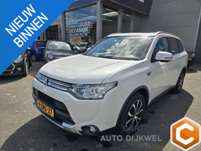 Mitsubishi Outlander 2.0 phev instyle x-line handelsprijs/meeneemprijs