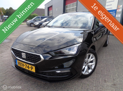 Seat Leon Sportstourer 1.5 tsi style business/airco/lm velgen/carplay/pdc/cruise/1st eig/full led/virtual/navigatie/key less