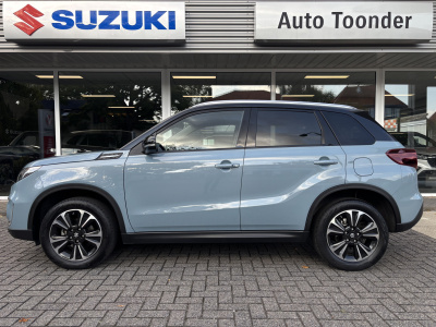 Suzuki Vitara 1.4 boosterjet style smart hybrid
