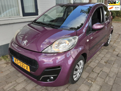 Peugeot 107 1.0 sportium