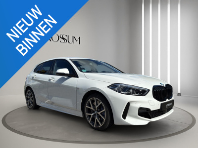 BMW 1 Serie 118i m-sport executive edition | panoramdak | alcantara | verw stoelen | camera | nette auto.