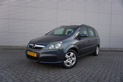 Opel Zafira 1.8 executive 7-persoosn / airco / navi / cruise / elektr. ramen / lm velgen / nap