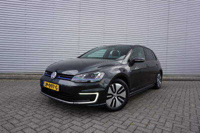 Volkswagen Golf 1.4 tsi gte airco / navi / stoelverw. / acc / parkeers. / elektr. ramen / trekhaak