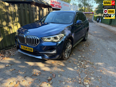 BMW X1 sdrive18i high executive nl auto, leder, hud, led, el koffer