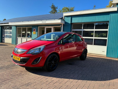 Opel Corsa color edition