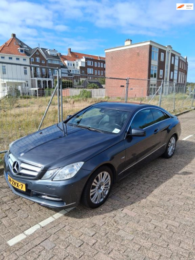 Mercedes-Benz E-Klasse coupé 200 cgi avantgarde