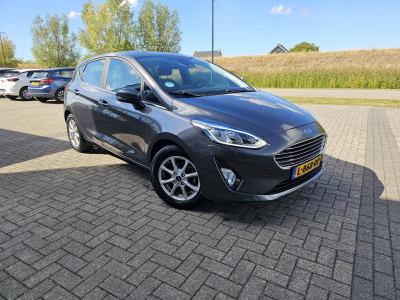 Ford Fiesta 1.0 ecoboost hybrid titanium