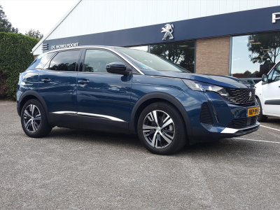 Peugeot 3008 1.6 plug-in hybrid 225pk allure pack business automaat navigatie | trekhaak | apple carplay & android auto | achteruitrijcamera | cruise & climate |bt