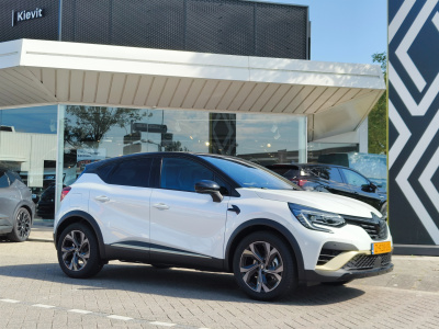 Renault Captur 1.6 e-tech hybrid 145 e-tech engineered