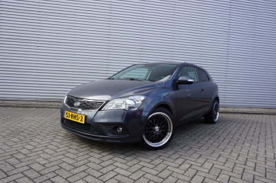 Kia Pro Cee D 1.6 cvvt seven sport airco / navi / cruise / camera / elektr. ramen / nap