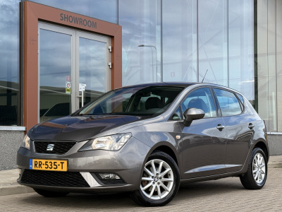 Seat Ibiza 1.0 ecotsi style | parkeersensoren | cruise control | airco | bluetooth verbinding |