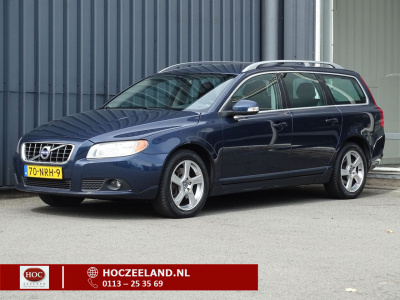 Volvo V70 2.0t momentum automaat | leder | bluetooth | stoelverwarming | navi