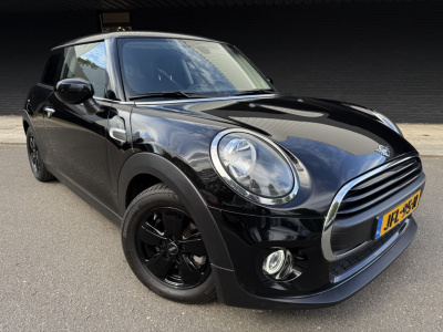 Mini One mini 1.5 first // dealer onderhouden // stoelverwarming //