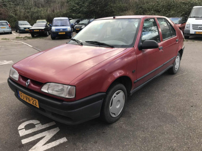 Renault 19 1.7 rn