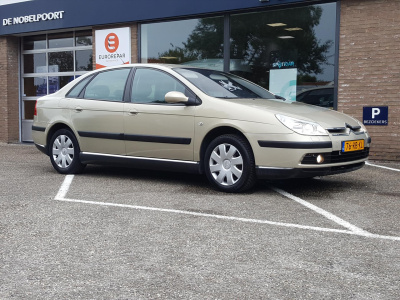Citroen C5 2.0 16v ligne prestige cruise & climate control | parkeersensoren voor & achter | hydraulische vering | reservewiel