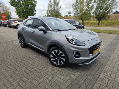 Ford Puma 1.0 ecoboost hybrid titanium