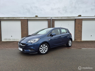 Opel Corsa 1.4 edition / 5- deurs / stuur- stoelverwarming / parkeersensoren