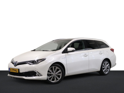Toyota Auris touring sports 1.8 hybrid lease pro
