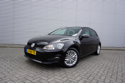 Volkswagen Golf 1.2 tsi highline automaat - climate / cruise / parkeers. / elektr. ramen / lm velgen