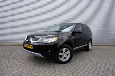 Mitsubishi Outlander 2.4 intro edition 2wd airco / cruise / elektr. ramen / trekahaak / lm velgen / nap