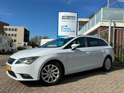 Seat Leon seat leon st 1.0 ecotsi style connect carplay camera dab+ led