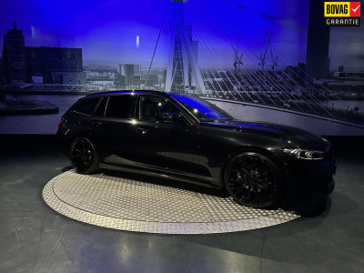 BMW 3-serie touring 330e xdrive *pano*360camera*sportstoelen*laser*eibach*