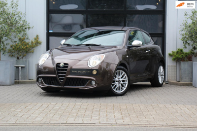 Alfa Romeo MiTo 1.4 super - nieuwe dis.riem + w.p - rijklaar - 1e eig - dealer oh - climate - stoel verw - crhoompakket