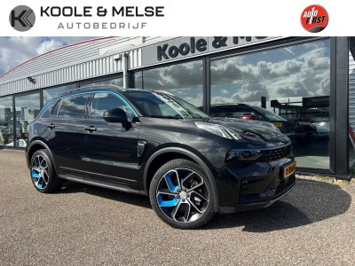Lynk & Co 01 1.5 261pk plug in hybrid , 360 camera , pano dak , adaptive cc , carplay