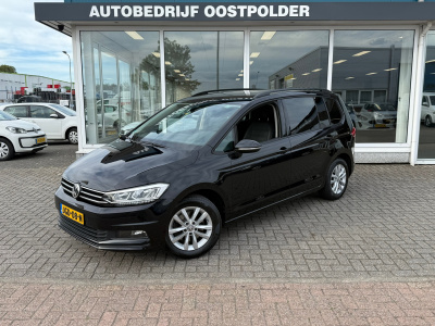 Volkswagen Touran 1.5 tsi highline 7 persoons dsg