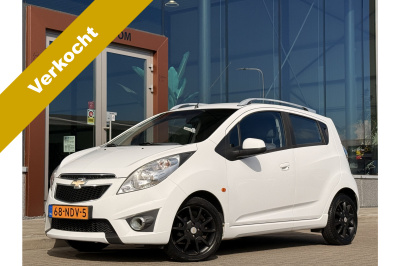Chevrolet Spark 1.2 16v lt | cd - speler | parkeersensoren | zwarte velgen | zonnescherm |