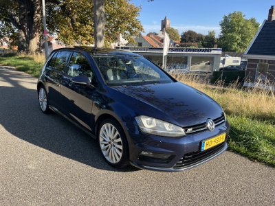 Volkswagen Golf 1.4 tsi act bns ed r-line