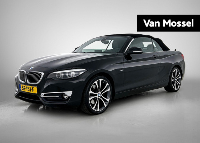 BMW 2-serie cabrio 220i high executive | automaat | lmv | leder | navigatie | camera | parkeer sensoren | apple carplay | stoel verwarming | climate control | dab | cruise control