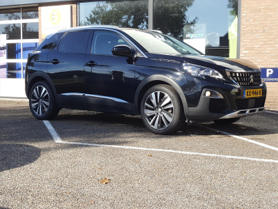 Peugeot 3008 1.2pt 130pk allure trekhaak | navi | apple carplay & android auto | elektrische kofferklep | achteruitrijcamera | keyless | cruise&climate |19inch lmv