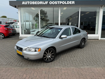 Volvo S60 2.4 momentum