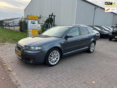 Audi A3 sportback 2.0 tfsi attraction automaat