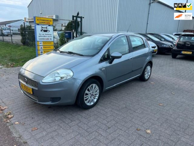 Renault Clio 1.2-16v authentique