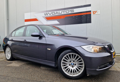 BMW 3-serie 320i executive