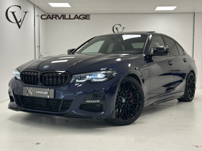 BMW 3-serie 330e m-sport | tansanitblau | schuif/kanteldak | memory |