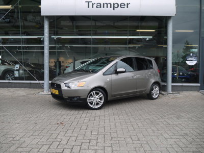 Mitsubishi Colt 1.3 intro edition|trekhaak|rijklaar