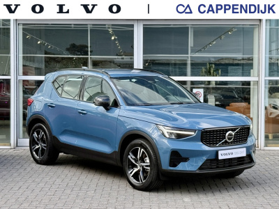 Volvo XC40 b4 197pk plus dark |adap.cruise| trekhaak | camera| elektrische