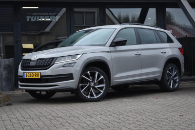 Skoda Kodiaq 1.5 tsi sportline | trekhaak | camera | nap | adapt. cruise controle | apple carplay | android auto
