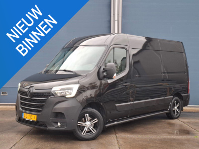 Renault Master t35 2.3 dci 180 l2h2 energy airco / cruise controle / camera / navi / trekhaak / 3 zits
