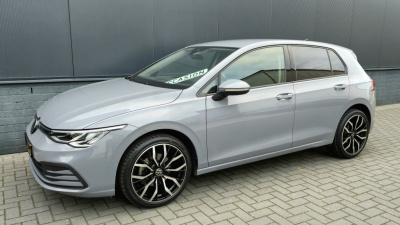Volkswagen Golf 1.0 etsi life | keyless | led | automaat | clima | navi | 18 inc
