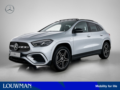 Mercedes-Benz Gla-klasse 250 e business solution amg | nightpakket | smartphone integratie | multibeam led | panoramaschuifdak | stoelverwarming voor |