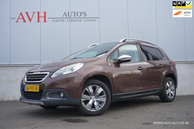 Peugeot 2008 1.2 puretech style